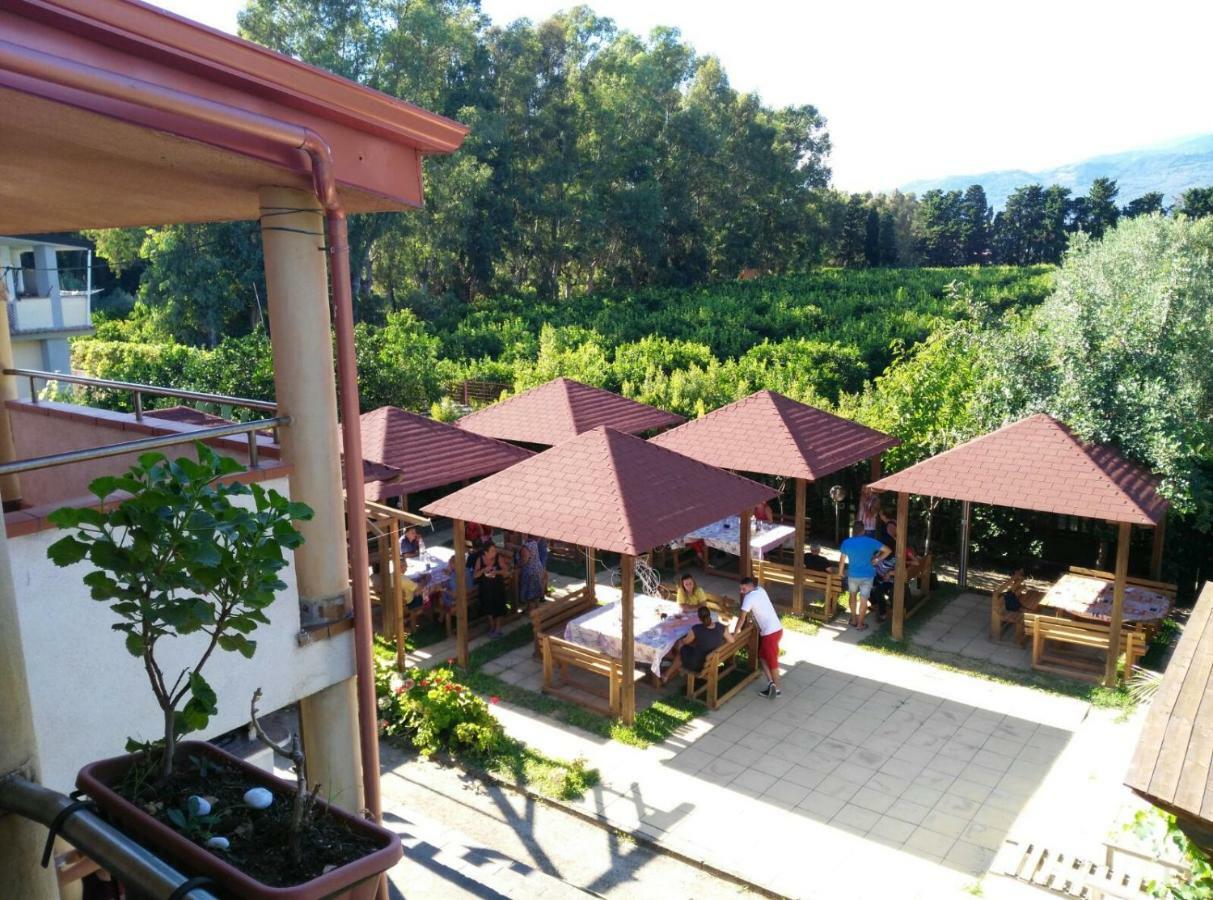 B&B Pineta Mare Lamezia Terme Exteriör bild